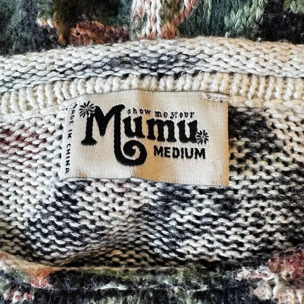Show Me Your Mumu Bonfire Floral Sweater Size M Loose Knit Black‎ Pink Romantic